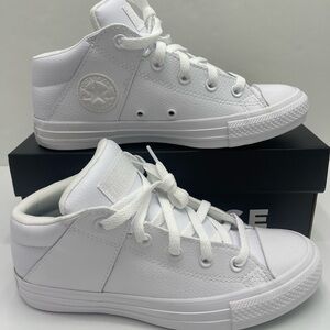 Converse WMNS High-Top А05103C
CTAS AXEL MID WHITE/WHITE/WHITE Leather Sneakers